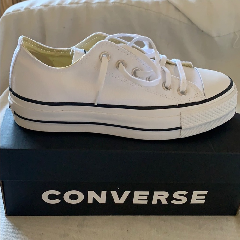 Converse white platform